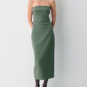 Aritzia Babaton Sage Eyecatcher Dress